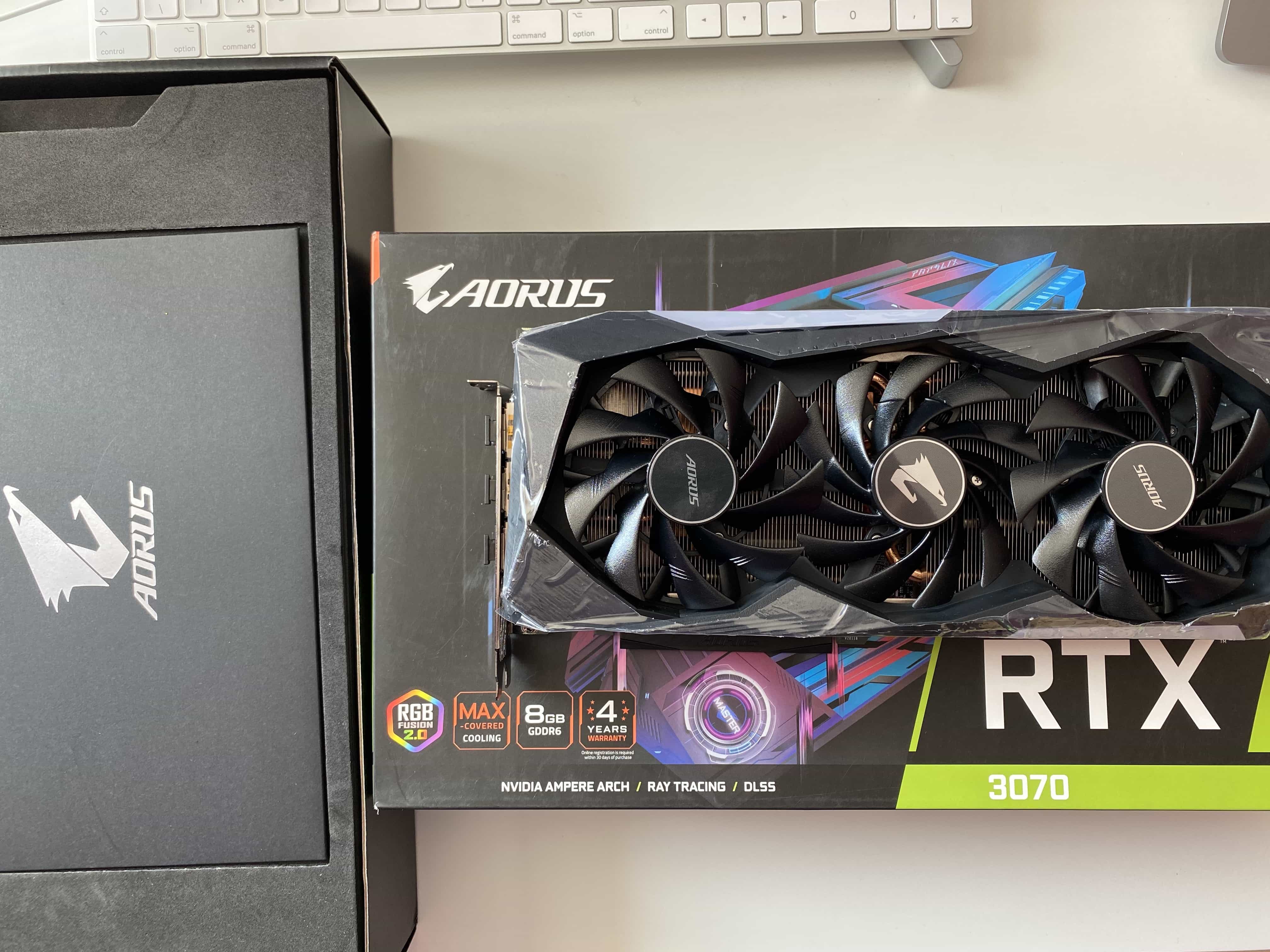 Gigabyte Aorus RTX 3070 Master Unboxing